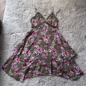 NWOT White House Black House Dress Size 12 Green Velvet Trim Floral Coquette